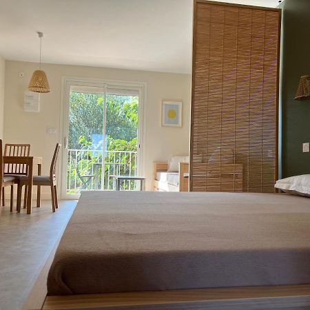 "Le Marina" Maison & Appartements Proche De La Mer Avec Piscine Serignan Luaran gambar